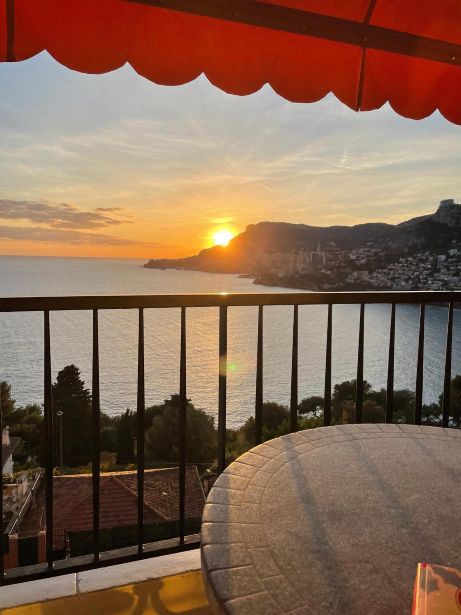 Aux Portes De Monaco Superbe T3 Vue Mer Roquebrune-Cap-Martin Eksteriør billede